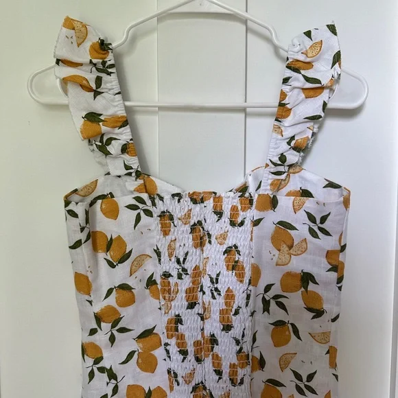 Reformation “Brittany” Ruffled Printed Top - Picture 3 of 9